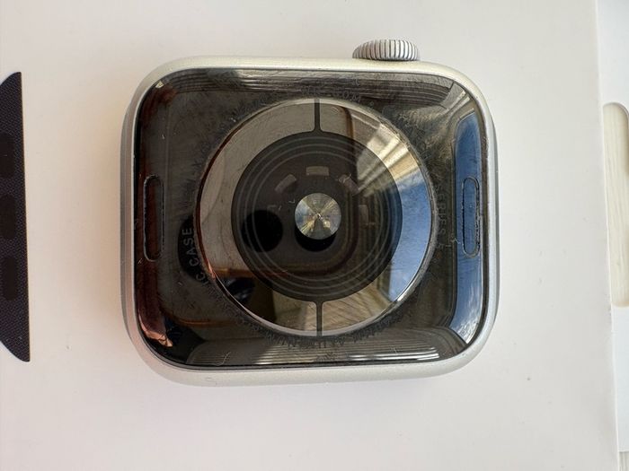Apple Watch Nike Series 5 (40mm, Silver Aluminium) Boxed (Model A2092)