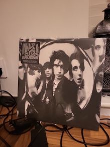 Inhaler cuts and bruises silver vinyl