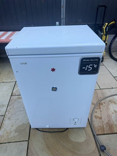 logik chest freezer