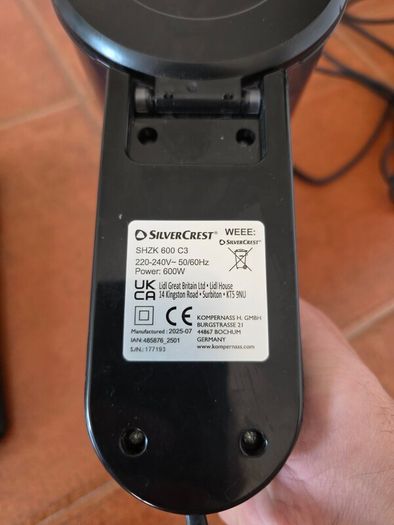 Vacuum cleaner