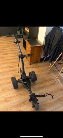 36 hole lithium M1 Motocaddy