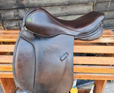 Silhouette Show Saddleb