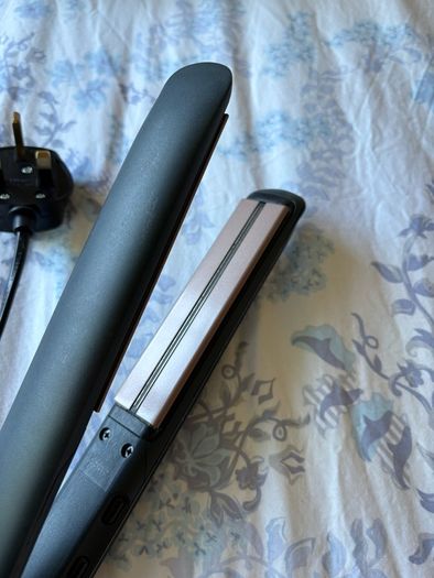 Remington Hair Straightener