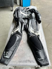 Alpinestars two piece suit size Euro 50