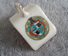 ORNAMENT - Crested China - Miniature Cheese Dish