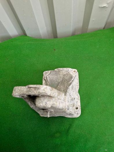 VW Vintage Engine Mounting Bracket.  Golf  Jetta  . Germany  K I S  8-1 IHO 799354K