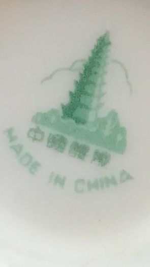 5 stamped china tea cups floral pattern and gold gilded cups