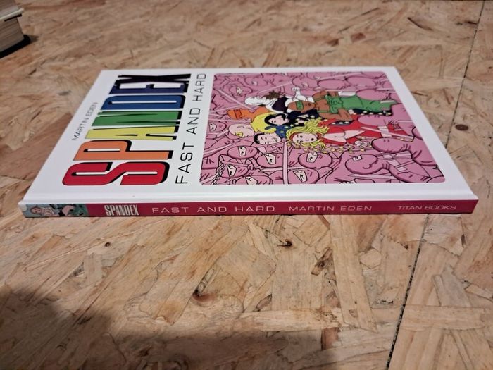 Graphic novel - Spandex HC