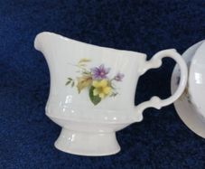 Royal heritage jug and bowl