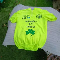 hi visability cycling jersey