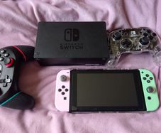Nintendo Switch Console