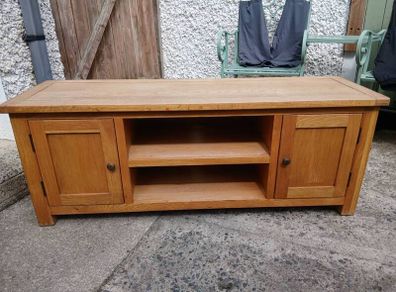 oak tv unit