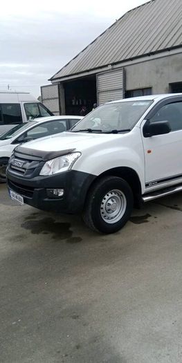 Isuzu
