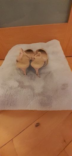 Sandals/Shoes