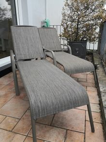 Reclining garden chairs / sun lounger