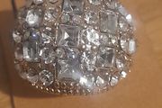New diamond type ring
