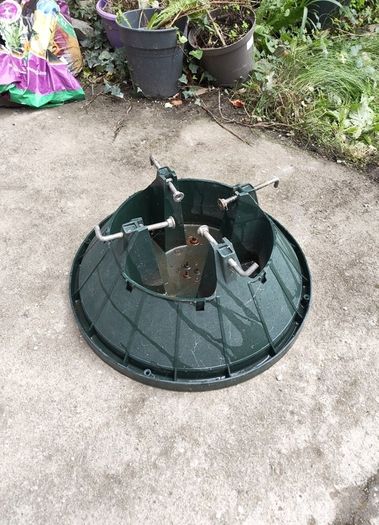 Large christmas tree stand