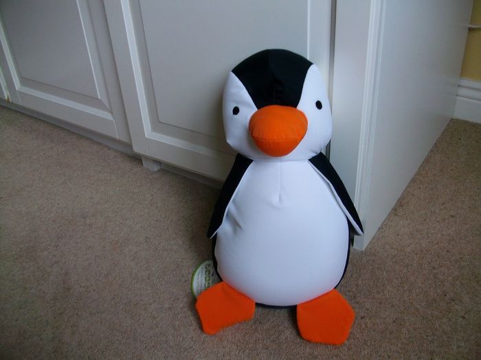 Penguin Pillow (NEW)