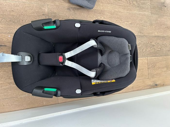 maxi cosi pebble 360 I-size car seat