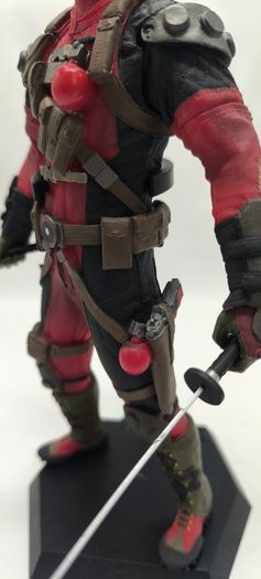 Deadpool Collectible Figurine by Crazy Toys  Mint Condition  Unboxed
