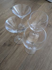 2 martini and 2 GNT glasses