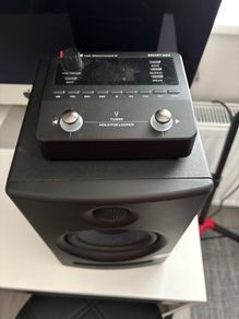 Sonicake Smart Box multi effect processor and NAM player & Prespnus Eris 5 Studio Monitor Speaker