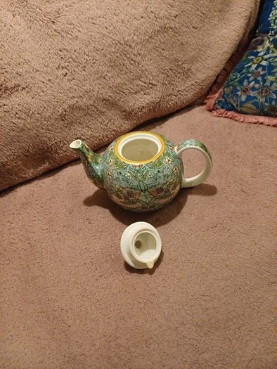 Teapot by William Morris