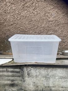 Plastic container with lid