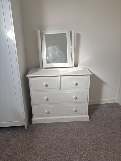 Dressing table