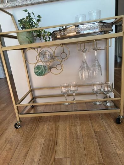 Drinks trolley