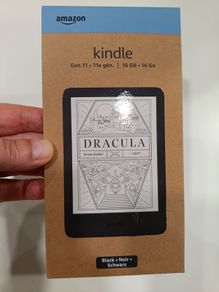 Amazon Kindle 16GB 6" E Reader Glare Free Adjustable Light Dark Mode Black NEW