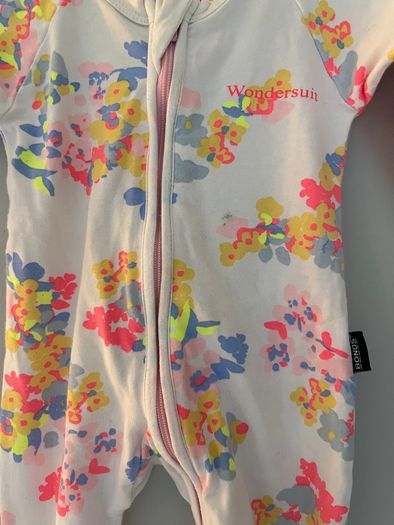 Bonds girls floral zip wondersuit size newborn very good condition