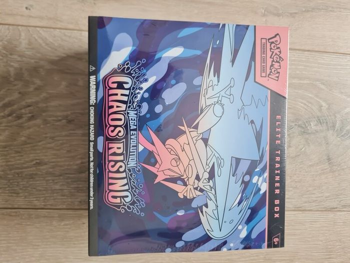 Pokemon  Chaos Rising Elite Trainer Box