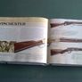 Guns a visual history Image 7