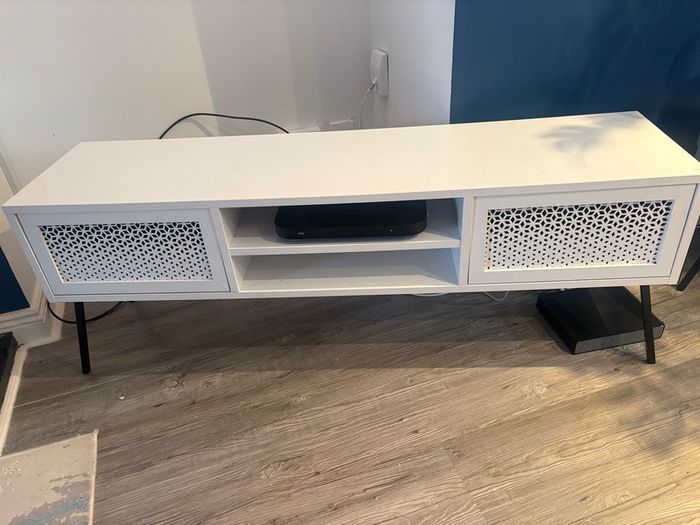 TV Unit