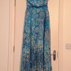 Stunning unique print pleated halter neck maxi dress