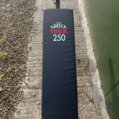 York 250 Sit-Up Bench / Ab Bench - Adjustable