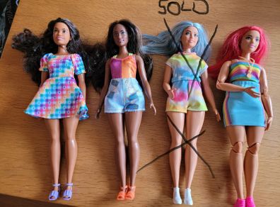 Barbies curvy