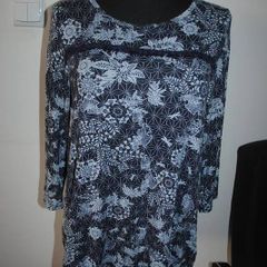 George Navy/Azul Marino printed top size UK16 EU44 Perfect condition Postage included