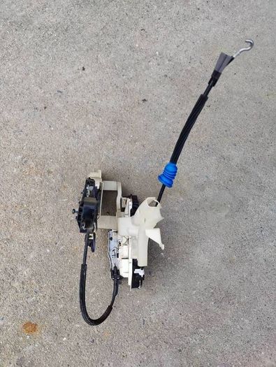 Passat cc driver door lock mechanism