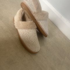 slippers women's 7.5