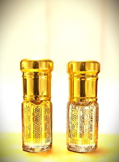 Perfume oil