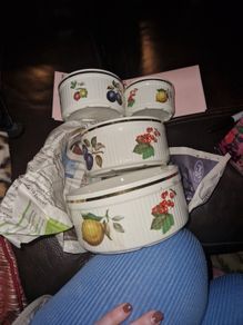Alfred Meakin Souffle Dish Set