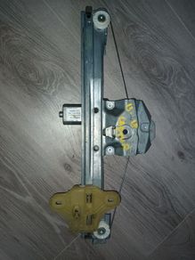 Renault captur rh side rear window regulator