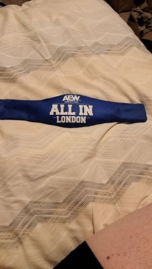 AEW London Mini Title