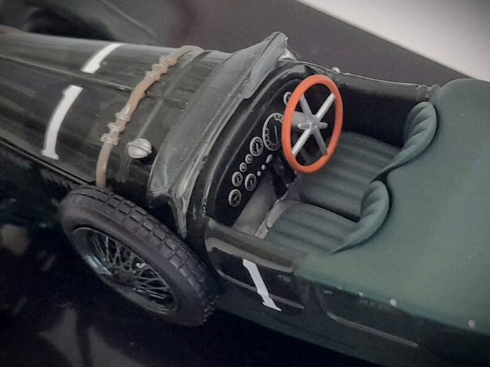 Diecast Model Le Mans Winning Bentley Le Mans 1929 1st - IXO 1:43