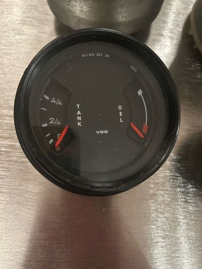 Porsche 911 Gauges 911 SC Carrera