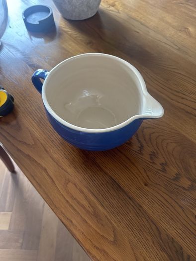 le creuset batter bowl
