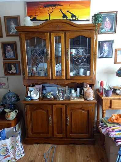 display cabinet