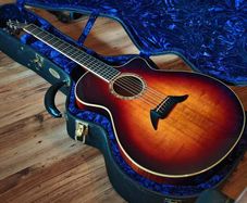2003 Breedlove USA J25 Custom Jumbo Acoustic (Delivery available)
